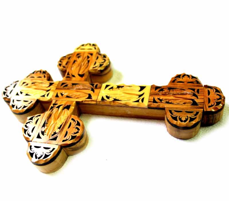 Beautiful Olive wood Cross | 18.5 cm