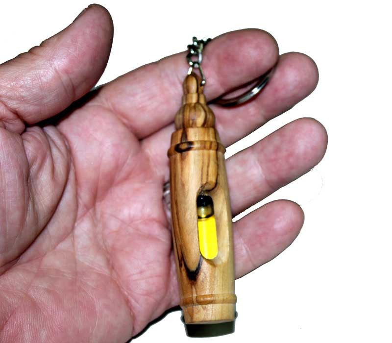 Olive wood Key chain with olive oil